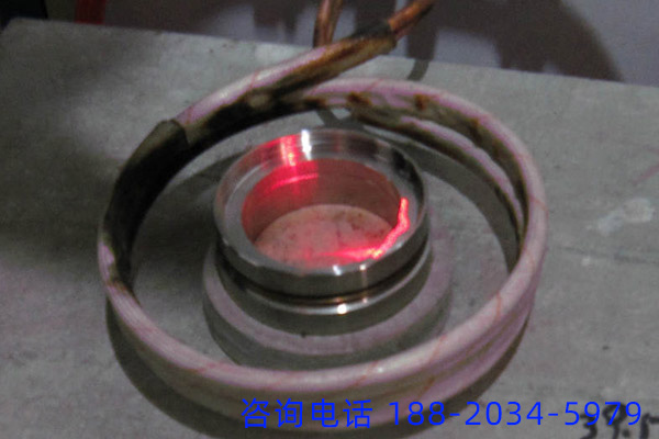 滾珠絲杠感應(yīng)淬火機(jī)床的工藝特點(diǎn)